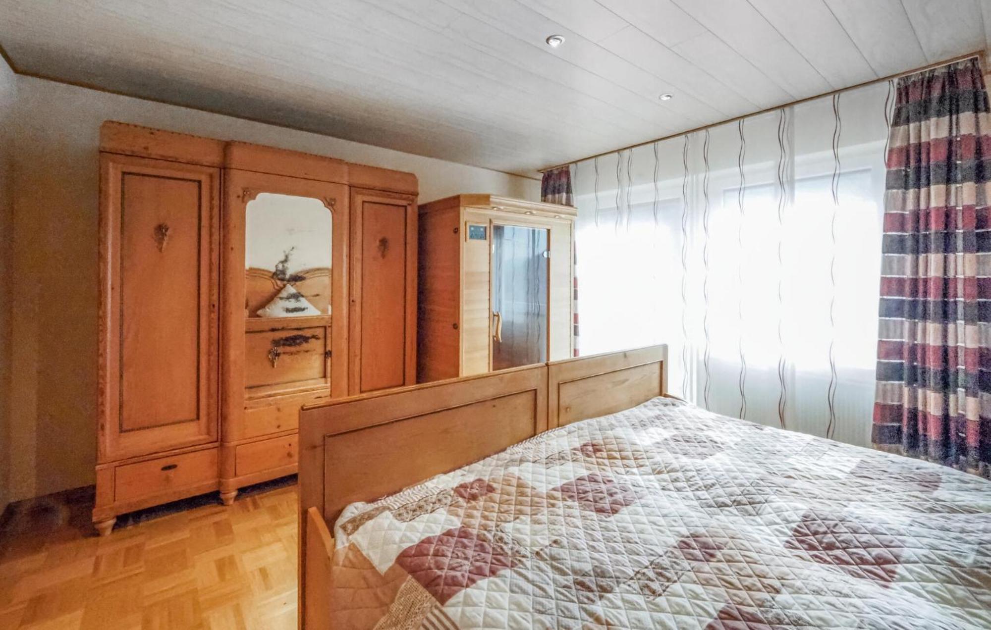 Cozy Apartment In Hinterweidenthal With Sauna Esterno foto